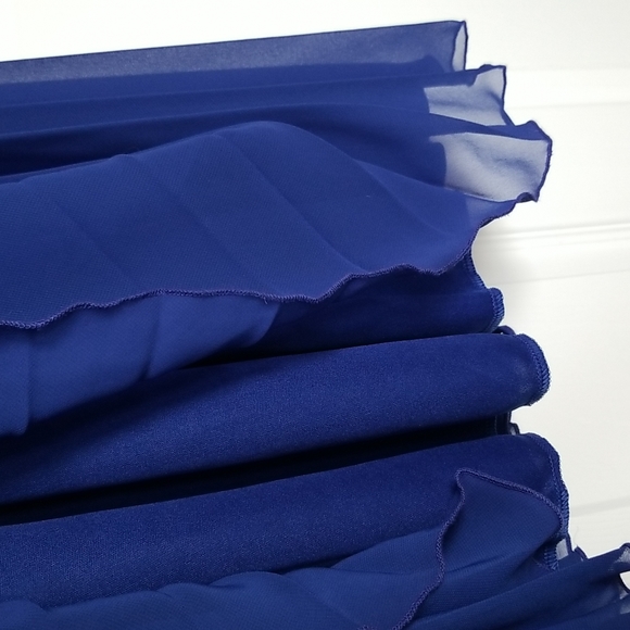 Royal Blue Evening Gown - Picture 5 of 10